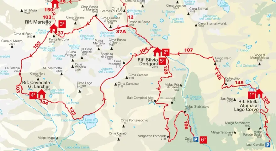 Mappa del Parco Nazionale dello Stelvio con sentieri per escursioni. Percorsi segnati in rosso, rifugi e cime evidenziati.